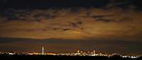 Skyline bei Nacht, aus Eschborn gesehen